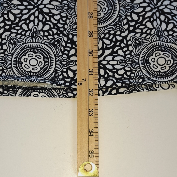 Lola Athleisure Dress Women's Small Shelf Bra Black White Print Fit and Flare - Picture 14 of 15